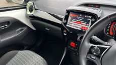 Peugeot 108 1.0 72 Collection 5dr Petrol Hatchback